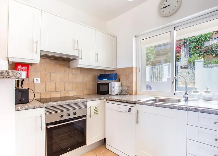 公寓 Cozy & Luxurious Getaway - 3 Decks Oceanview & Pool - Sao Jose 拉哥斯